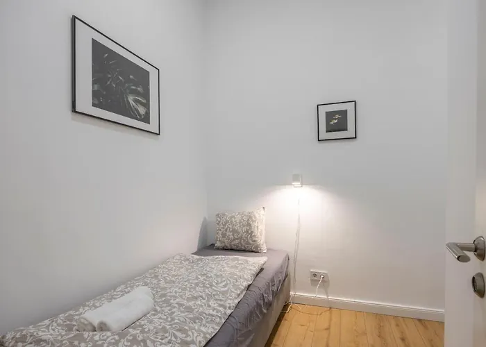 Lejlighed Grand With 5bedrm 2bathroom