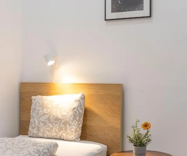 Lejlighed Grand With 5bedrm 2bathroom