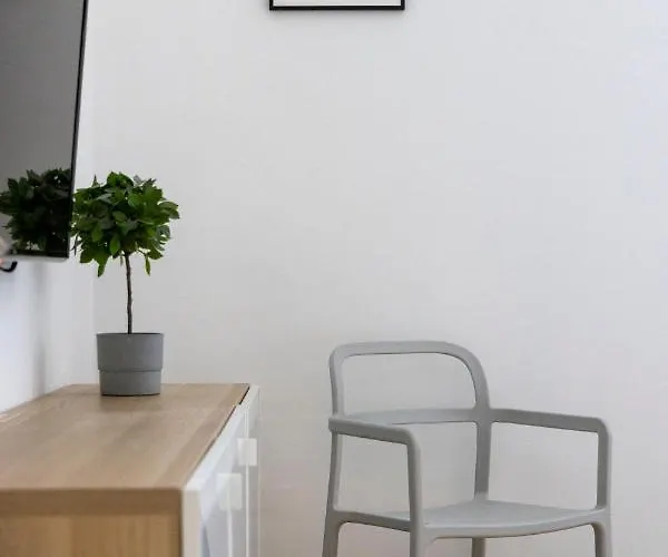 Apartament Grand With 5bedrm 2bathroom *